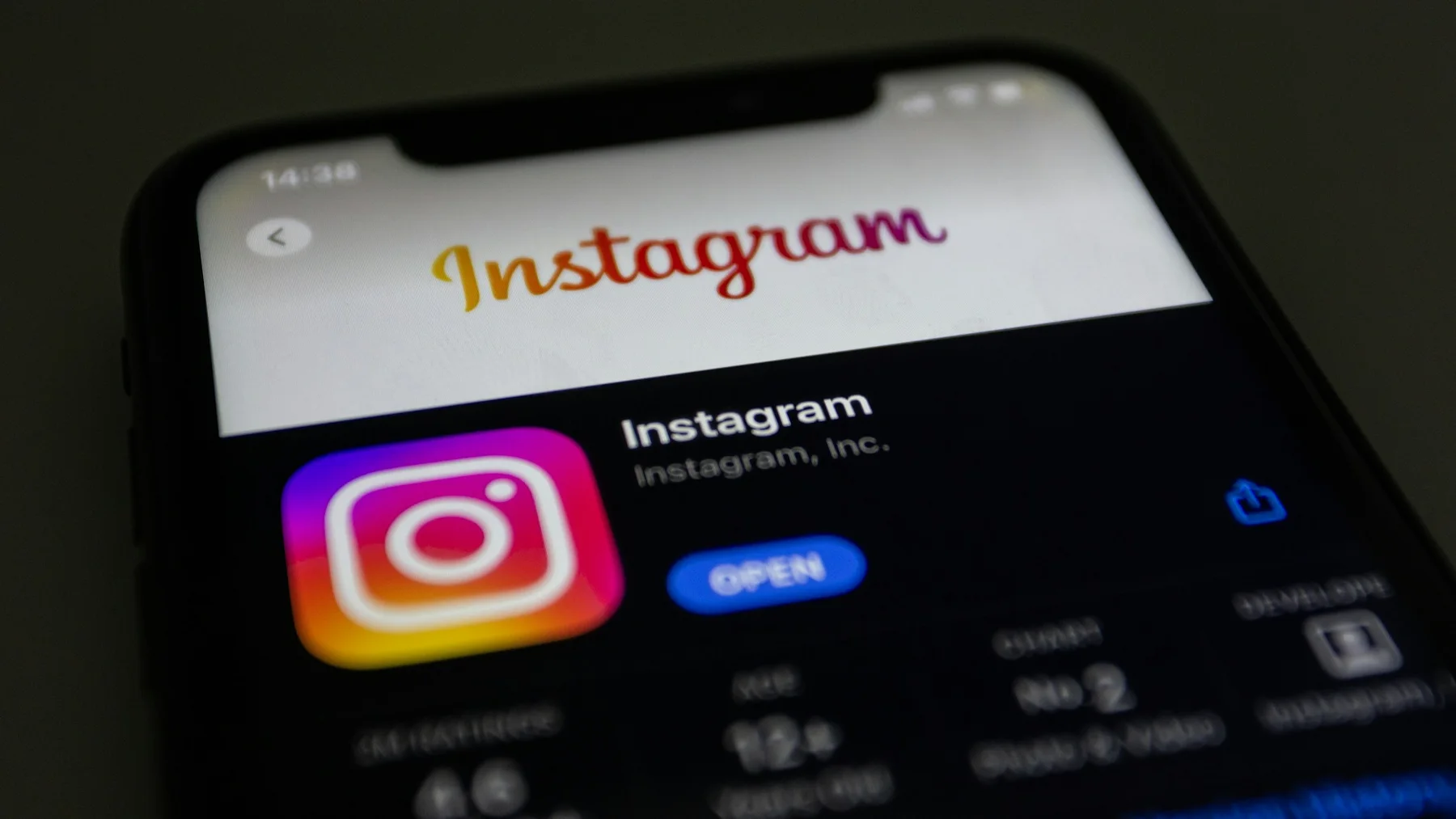 Aplicativo do Instagram exibido na tela de um iPhone